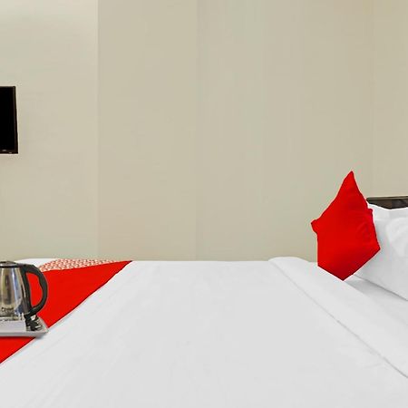 Oyo Happy Stay Hotels Хидерабад Екстериор снимка