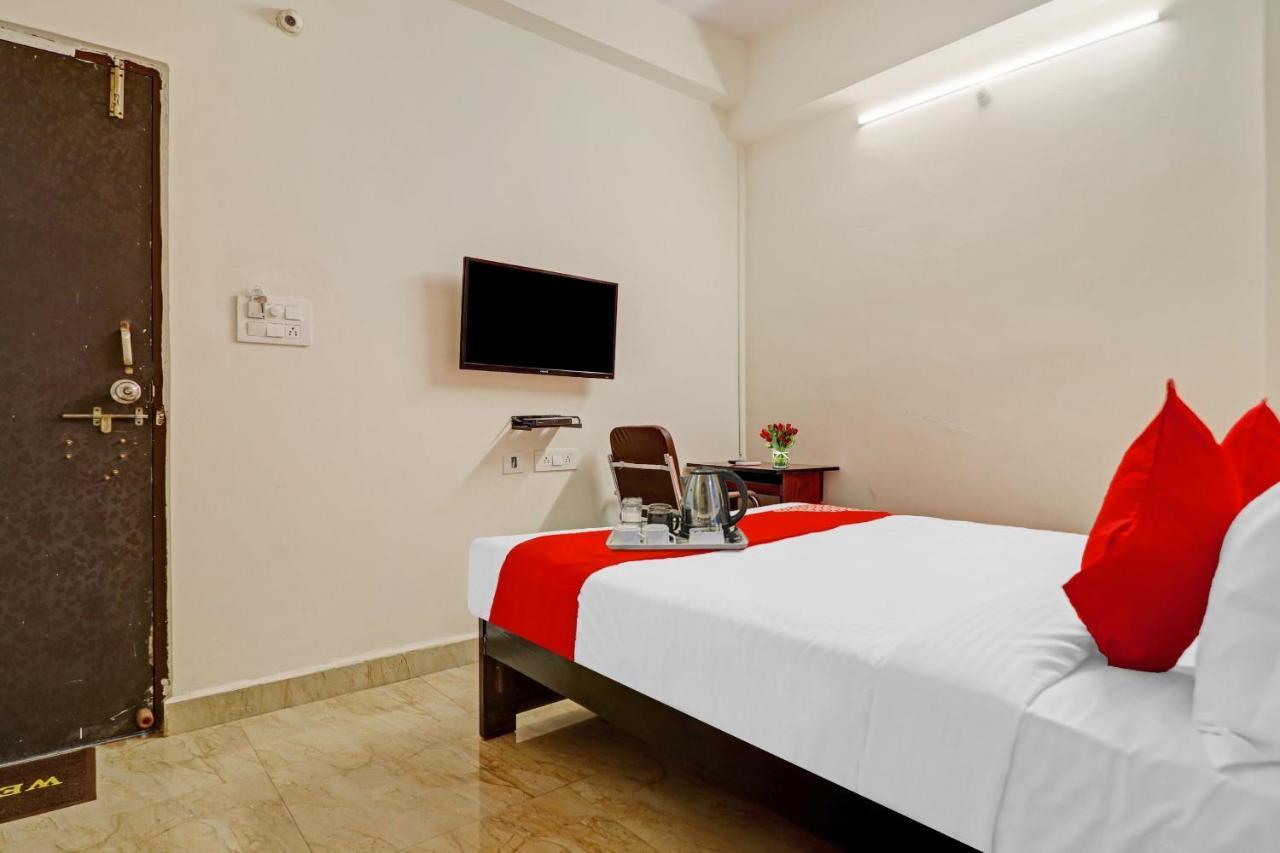 Oyo Happy Stay Hotels Хидерабад Екстериор снимка
