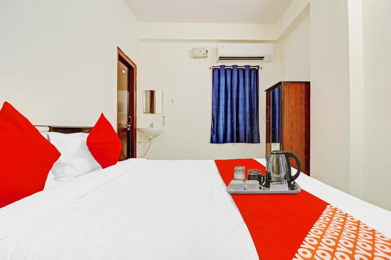 Oyo Happy Stay Hotels Хидерабад Екстериор снимка